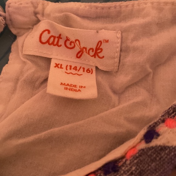 Cute striped blouse with a few Pom poms - Picture 2 of 2